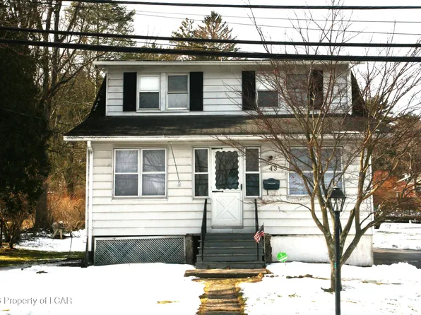 43 S Pioneer Ave, Shavertown, PA 18708