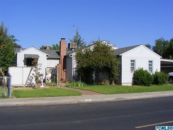 2nd image of 255 N Palm St