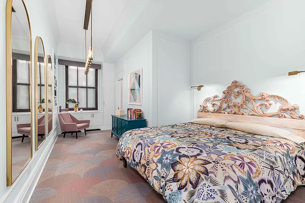 Sold by Douglas Elliman | media 8