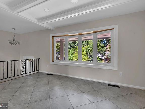 4th image of 1430 Catlyn Pl