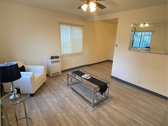 5th image of 4010 Jennings Dr