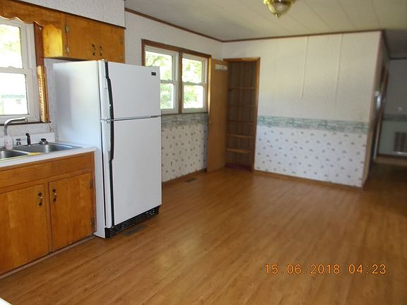 2nd image of 1053 Stenton Ln