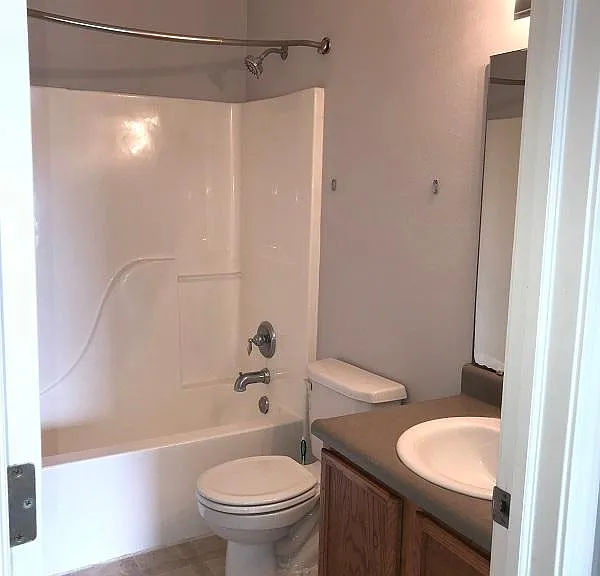 624 Elijah St — Photo 10