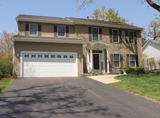 456 Dunleer Dr, Cary, IL 60013