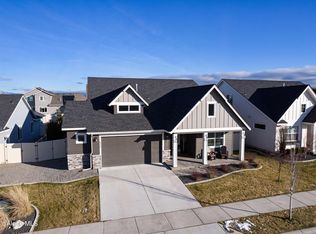 6940 N Hourglass Dr, Coeur D Alene, ID 83815