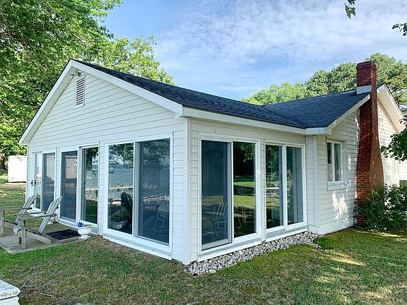 4th image of 65 Berryville Shores Dr