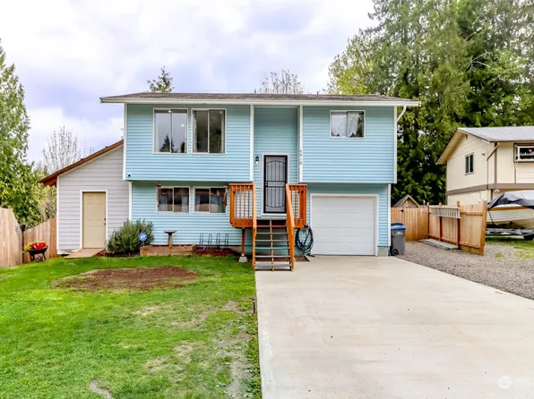 6818 E Cascade Drive, Port Orchard, WA 98366
