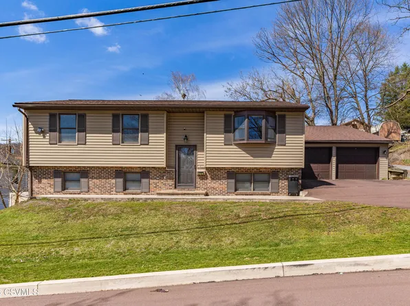 323 Spruce St, Danville, PA 17821