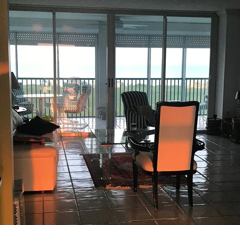 Livingroom/sunrise