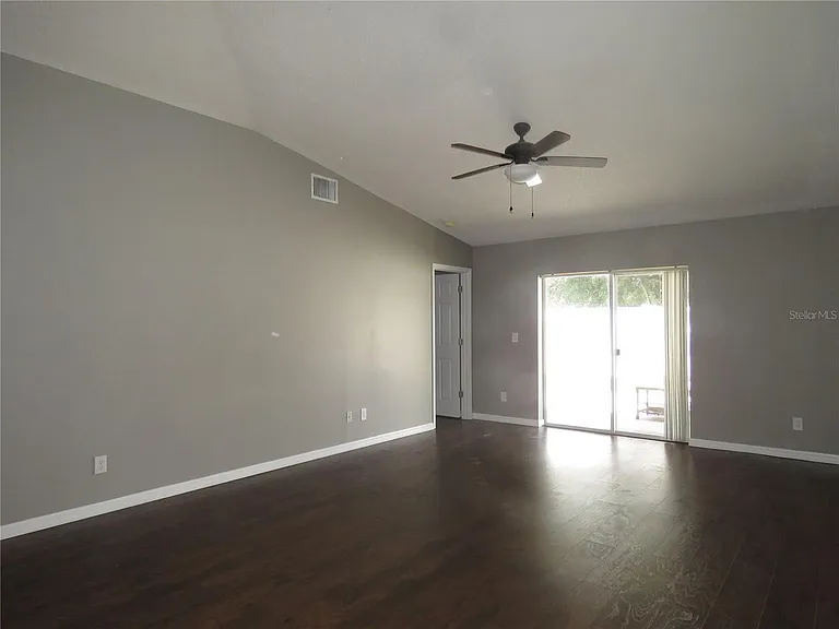 12605 Longcrest Dr — Photo 5