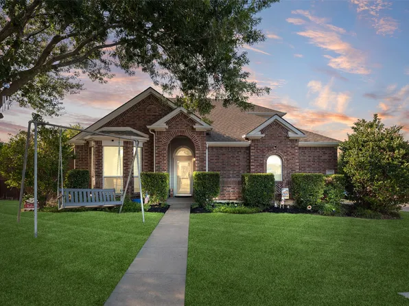910 Elk Horn Dr, Midlothian, TX 76065