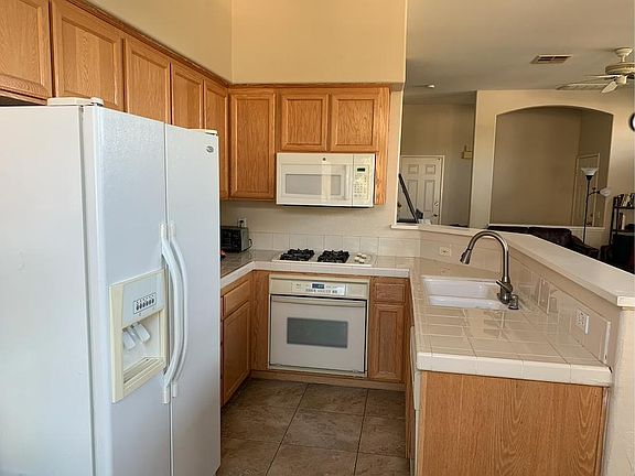 2nd image of 11880 Cypress Canyon Rd Unit 3