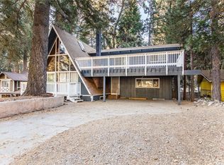 31389 Firwood Dr, Running Springs, CA 92382