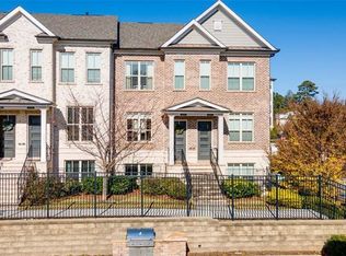 4203 Deming Cir, Sandy Springs, GA 30342
