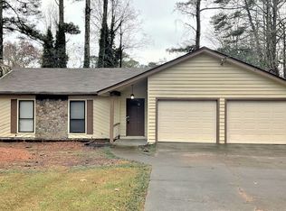 1291 Cinco Way SW, Lilburn, GA 30047