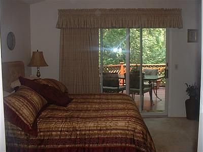 3rd image of 978 Tarragon Ln