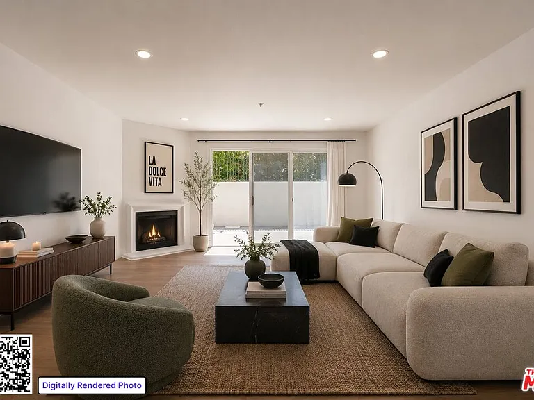 16100 W Sunset Blvd #109 — Photo 3
