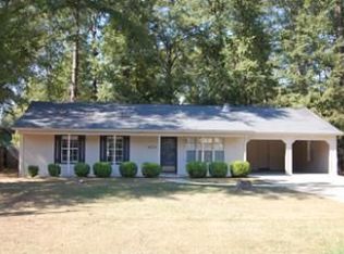 412 Sam Rayburn Dr, Hattiesburg, MS 39402