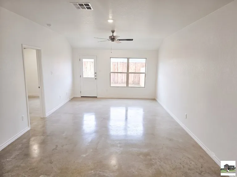 1309 Concord Dr #A — Photo 2