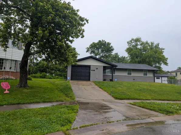 11877 Algiers Dr, Cincinnati, OH 45246