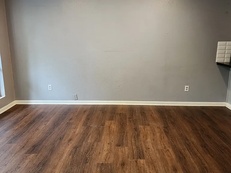 126 Harbour Ln — Photo 10