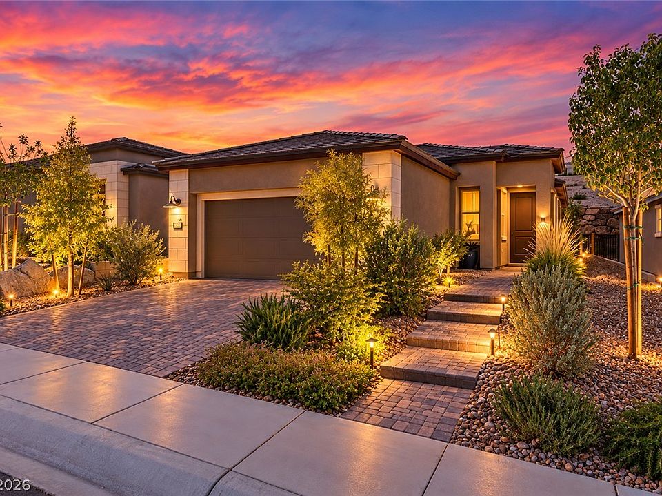 1st image of 49 Stone Bluff Ln