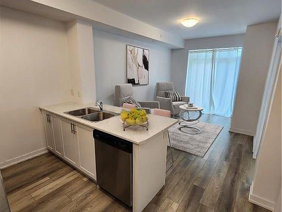 2nd image of 5055 Greenlane Rd #124