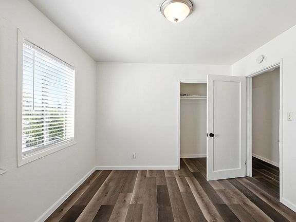 4th image of 3105 B St #3107-B