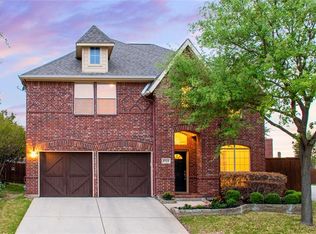 1723 Lake Eden Dr, Euless, TX 76039
