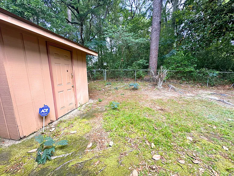 5452 Ardell Dr — Photo 14