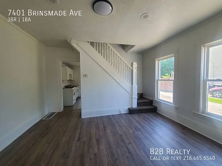 7401 Brinsmade Ave — Photo 3