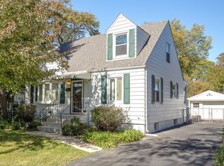 5420 W Kimball Pl, Oak Lawn, IL 60453