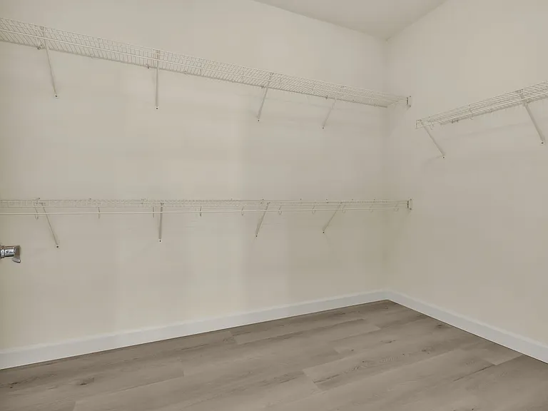 10 Clearwater Cv — Photo 31