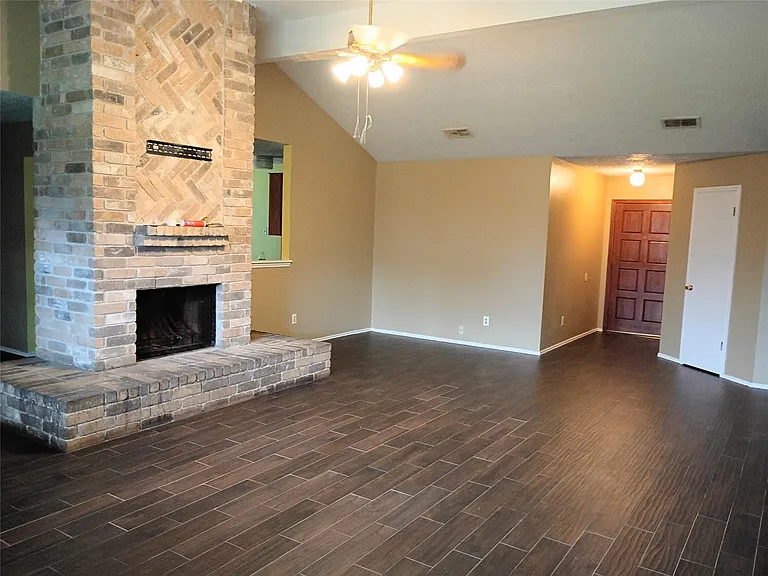 21406 Golden Dove Dr — Photo 3