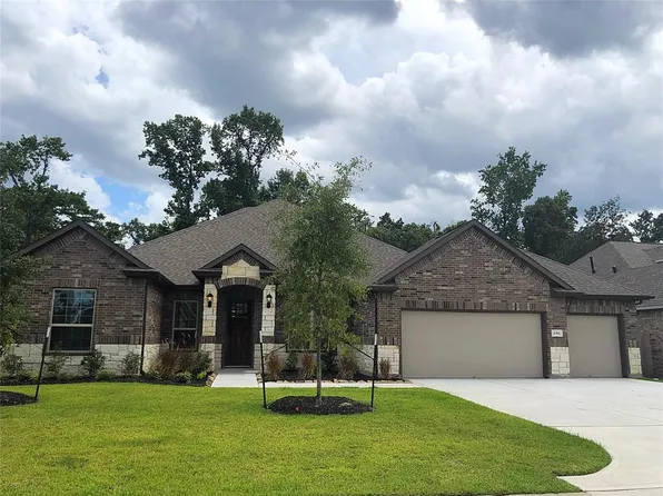 2061 Brookmont Dr, Conroe, TX 77301