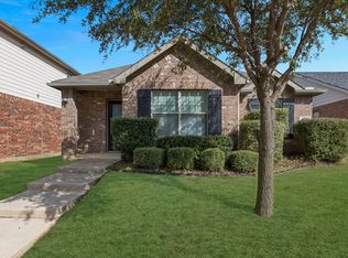 9025 Redford Rd, Aubrey, TX 76227