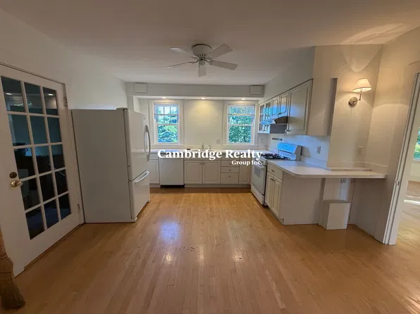 11 Holly Ave #3, Cambridge, MA 02138