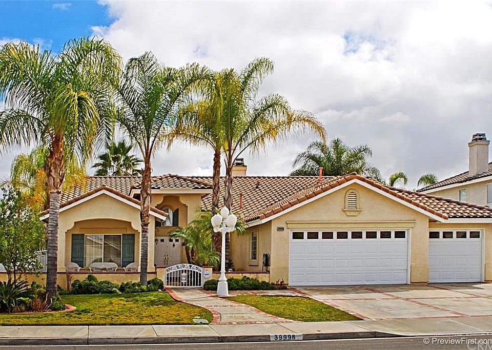 1st image of 39998 Athena Ln