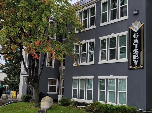 323 E 11th St APT 102