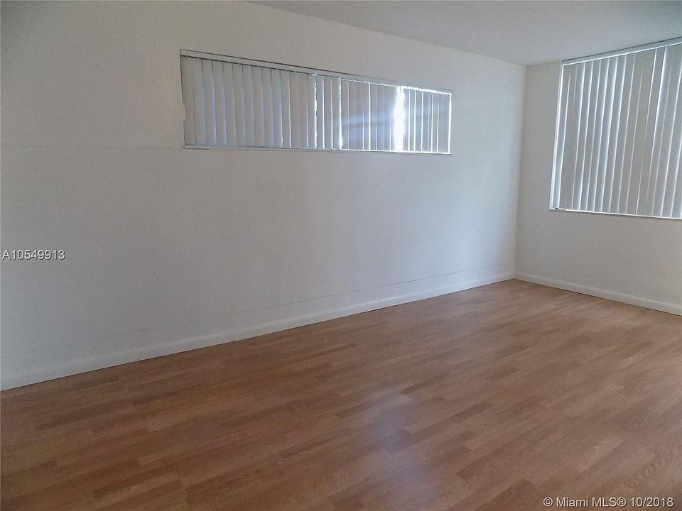 1st image of 1660 NE 191st St #1091