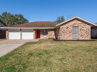 1114 E Rutgers Ln, Deer Park, TX 77536