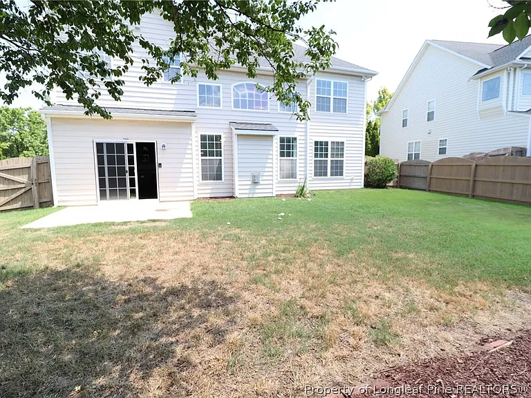 1015 Katie Ln — Photo 49