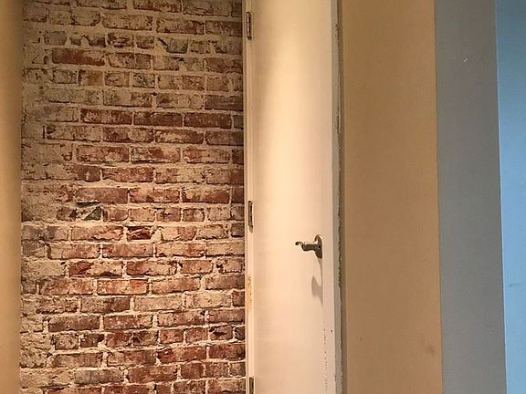 2nd image of 213 S 26th Ave APT 1