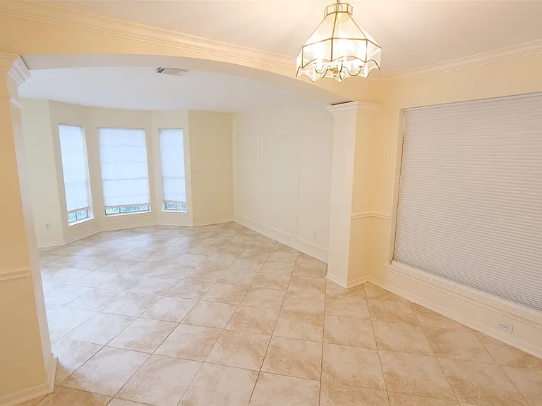 23822 Hopewell Dr — Photo 8
