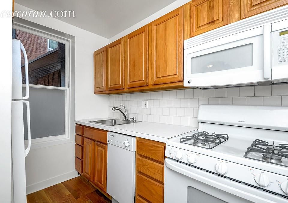 2nd image of 269 W 12th St APT 11