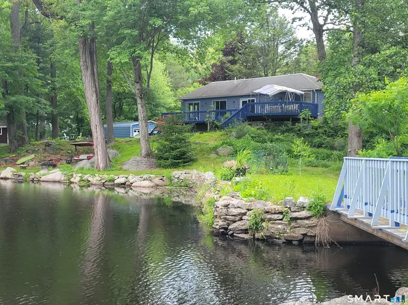 249 Circle Drive, Stratford, CT 06614