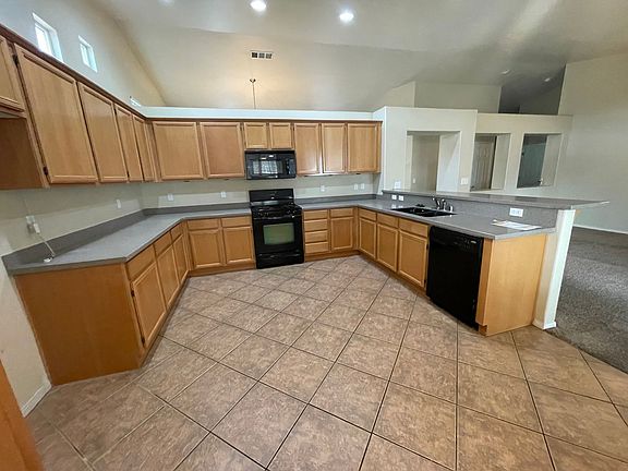 4th image of 21289 Tannin Pl
