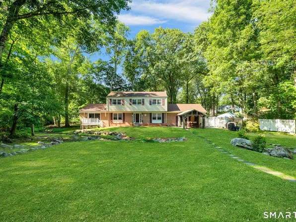 31 Granite Drive, Norwalk, CT 06850
