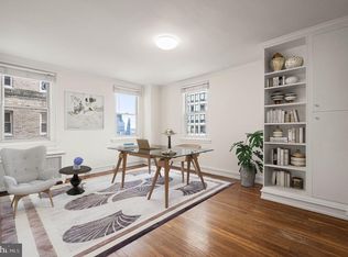 1901 Walnut St #17F, Philadelphia, PA