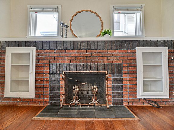 5th image of 307 W Shannon Ave